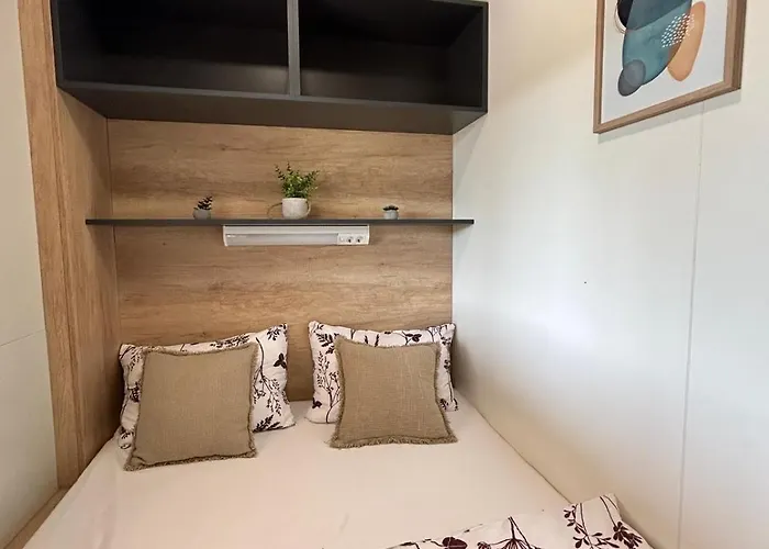 Кемпинг Mobile Vilmaris Пакоштане