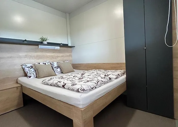 キャンプ場 Mobile Vilmaris Pakoštane